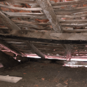 Détail panne sous-dimensionnée entre les deux fermes