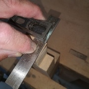 Bof pour l'equerrage! Faut retoucher ça au ciseau.