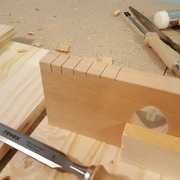 Les encoches pour la courbe de la semelle