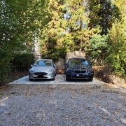 Prévu pour deux voitures...