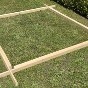 Cadre des pannes sablières : encoches pour poteau et assemblage mi-bois