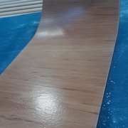 seconde couche de finition avec vernis beaucoup trop épais