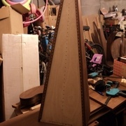 un début de harpe... ne faites pas attention au bazar