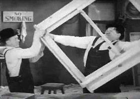 Quand Laurel et Hardy jouent les menuisiers