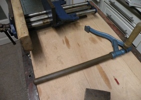 Étau record ( presse à serrage et desserrage rapide )