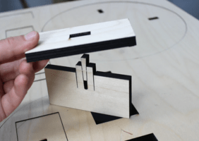 Tenon-mortaise serrée, en découpe laser