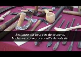 Cuillère et présentation d'outil "en compagnie des copeaux"