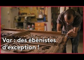 Une porte sculptée exceptionnelle