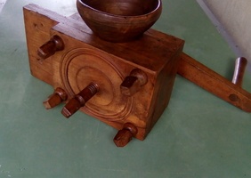 Moulin à poivre en bois