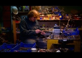 De beaux crayons en branches! Même qu'il y a plein de couleurs en plus!