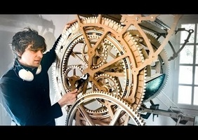 Mécanique horlogère en bois