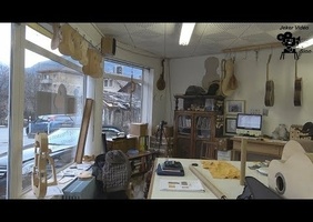 Quand un luthier Belge s'installe en Suisse - en 2 vidéos