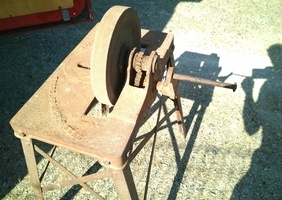 Une copine pour les copains : la meule triomphe !