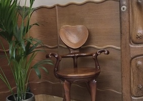 Chaise a la casa batllo