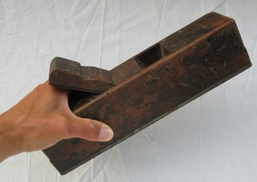 Grand rabot à semelle d'acier et lumière ultra fine : rabot pour ivoire !