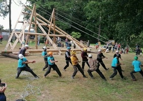 Charpentiers sans frontières pour Notre-Dame