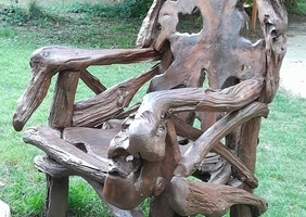 Horrific salon de jardin