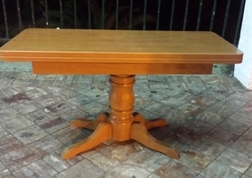 Table réglable