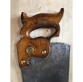 Scie à panneaux Numéro 7