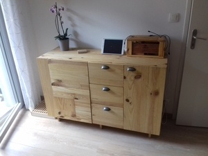 Buffet avec litière intégrée