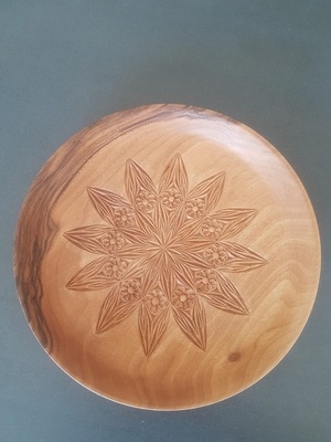 Sculpture au couteau, Noyer