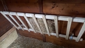 Support à foin pour animaux