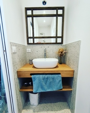 Encore un meuble de salle de bain