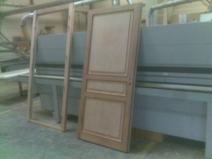 Porte à lames à double parement