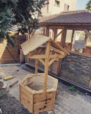 Puit de jardin décoratif