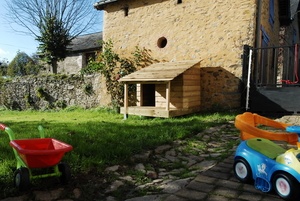 Niche pour couple de chiens