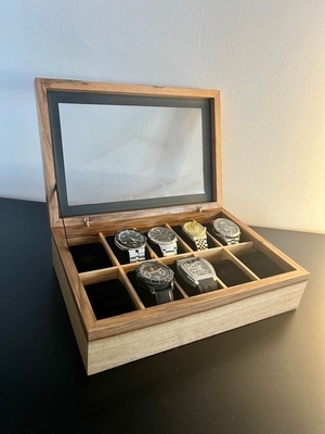 Coffret à montres en noyer