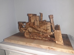 Wooden  caterpillar D10 t