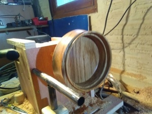 Mes débuts en tournage sur bois sur un tour DIY