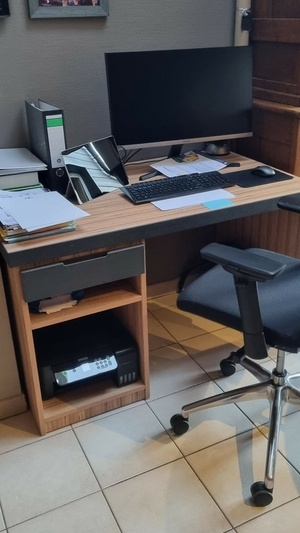 Enfin j'ai mon bureau  !!!