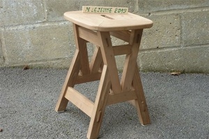 Tabouret "victoire "