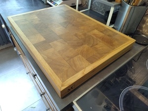 Planche à découper en bois de bout