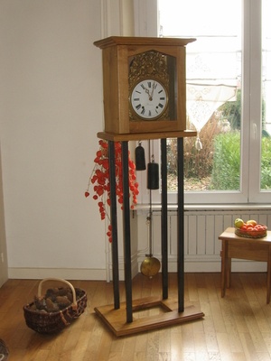 Pendule moderne bois métal création