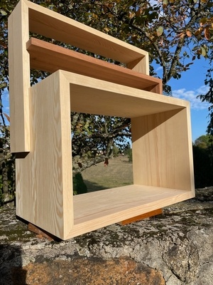 Etagere