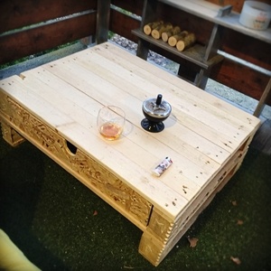 Table basse en palettes et tiroir traversant en OSB 9mm