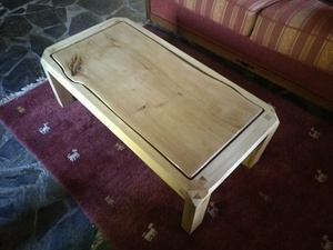 Table basse assemblage à 2 coupes