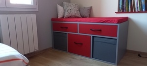 Banquette de lecture pour jeune ado