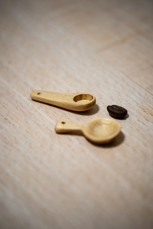 Très gros grain de café ou très petite cuillère ?