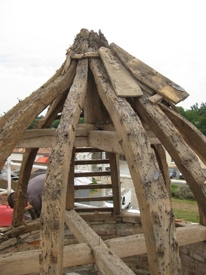 Le départ du chantier, dépose des anciens domes.