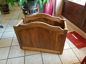 Bac pour ranger des toiles