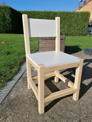 Chaise enfant