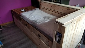 Fauteuil avec tablette