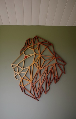 Le lion est sorti de la savane