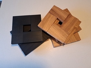 Dessous de plats avec ébonisation