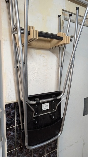 Support pour chaise Ikea Franklin