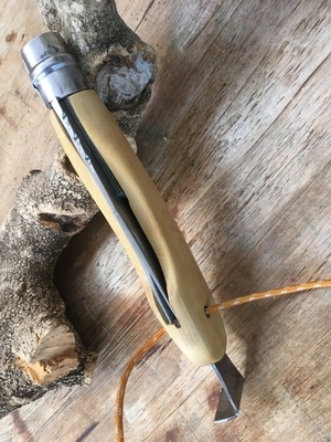 Couteaux « Suisse » d’apicultureur